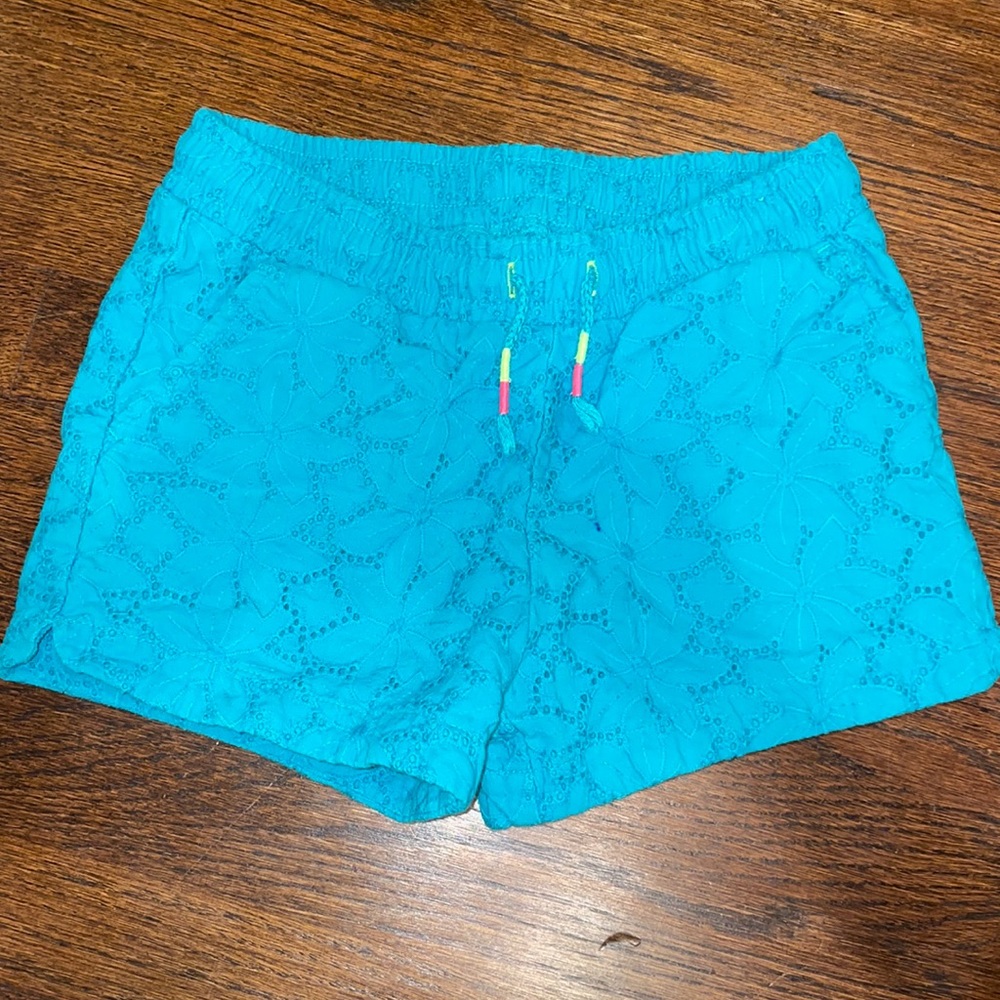 Cat and Jack girls shorts